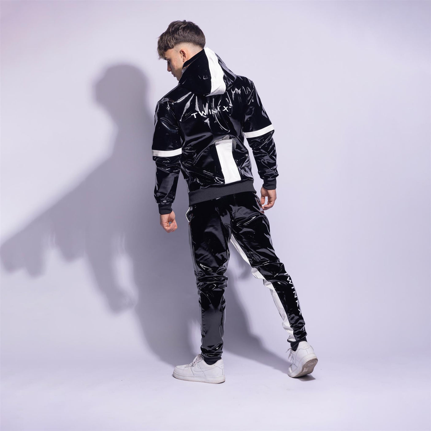 Twink X Datingstar Combo, Black/White