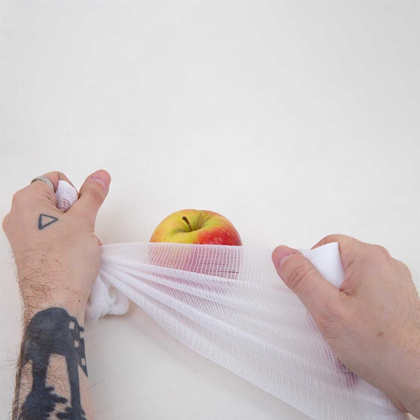 Cock Head Polishing Gauze from REGULATION.