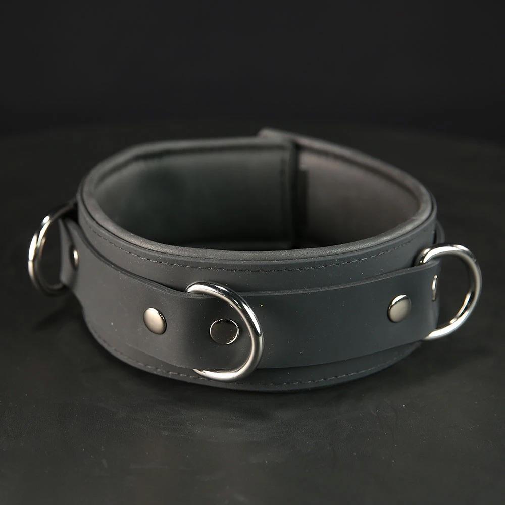 Neoprene Locking Bondage Collar