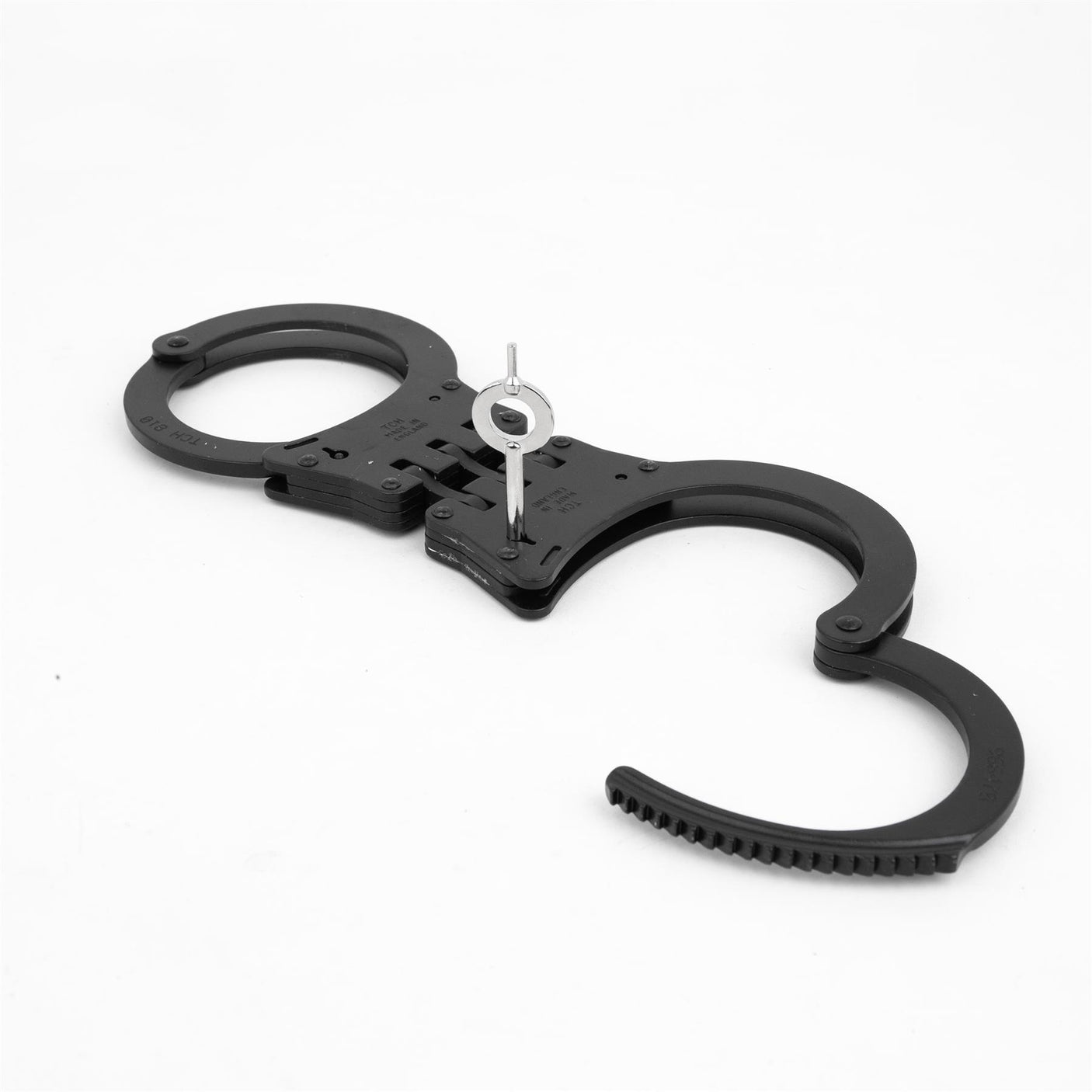TCH UK 810 Standard Hinge Handcuffs, Black