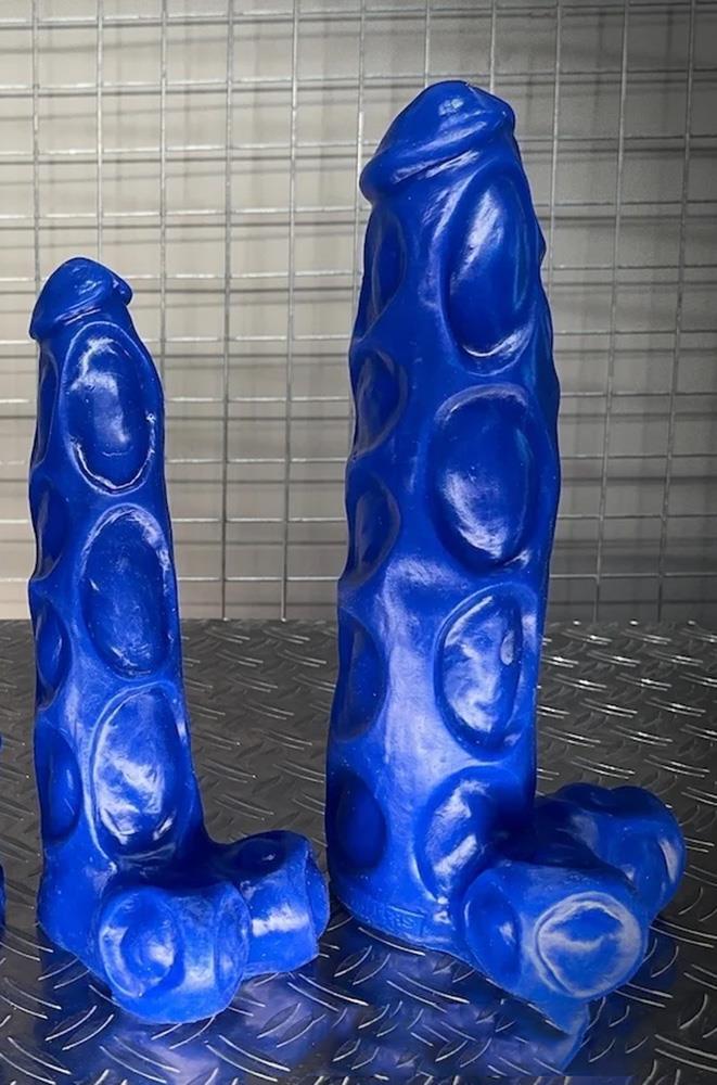 Crackstuffers, Luca, Silicone
