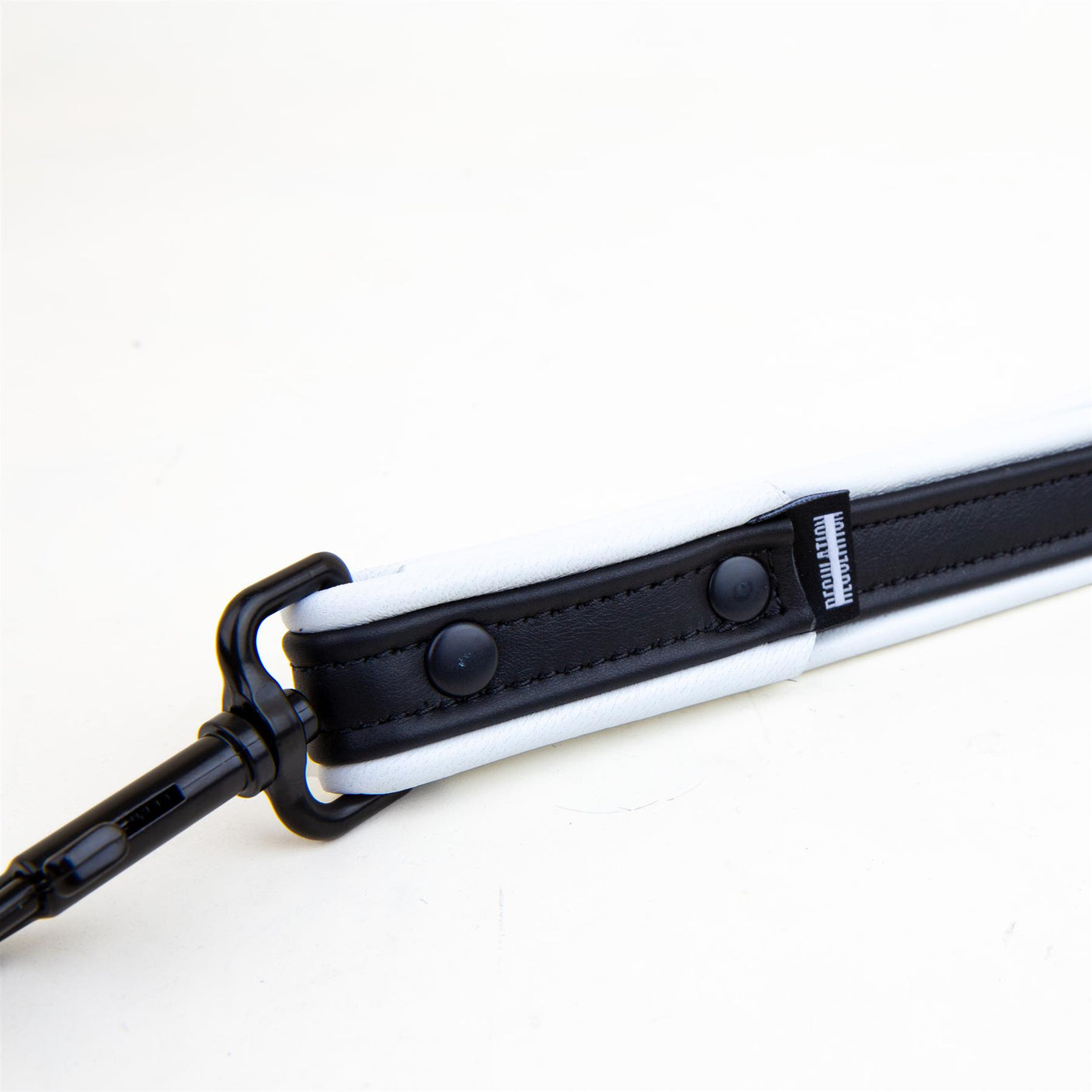 Short Leash, Leather, Black/White