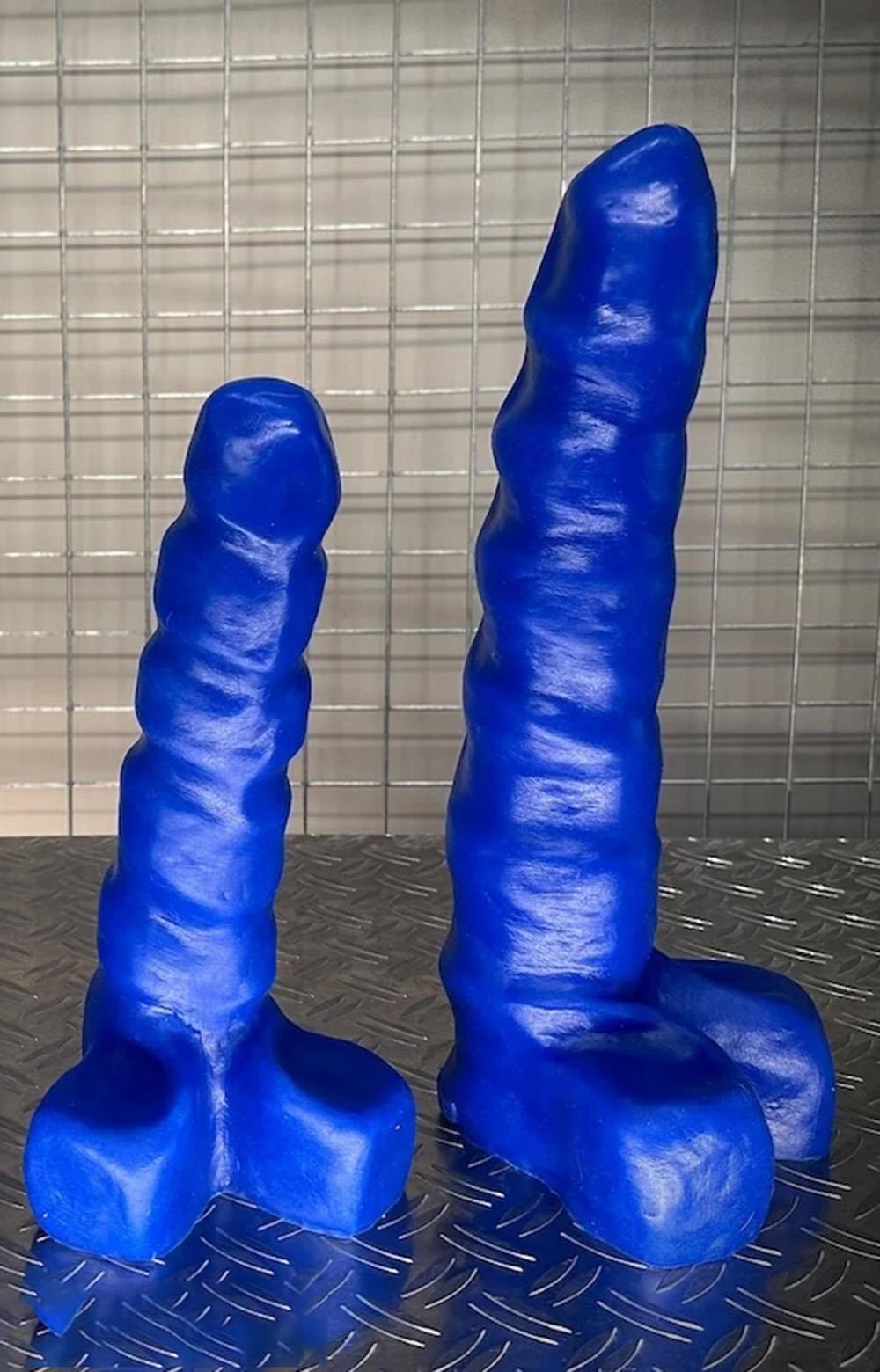 Crackstuffers, Rob, Silicone