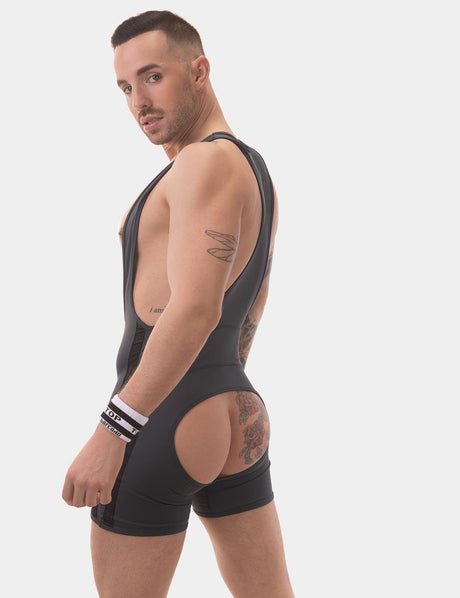 Backless Singlet Dastin, Titanium/Black from Barcode Berlin.