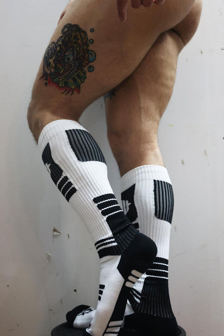 Breedwell Hypnotix Socks, White from Breedwell.