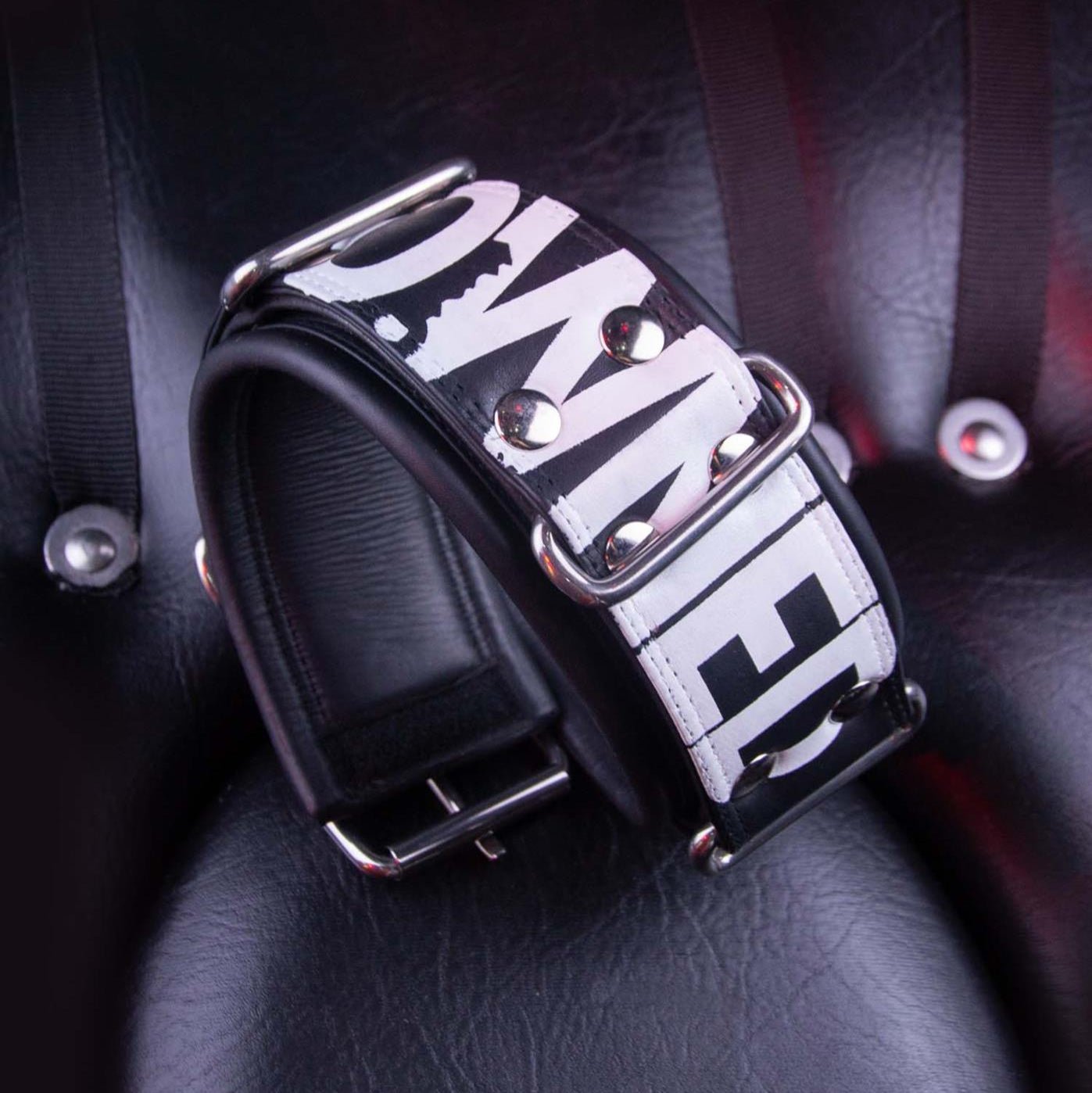 CUFFED Neck Leathstraint, Tagged, Owned from Cuffed.