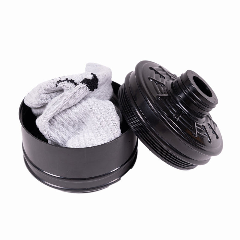 Leerer Gasmaskenfilter