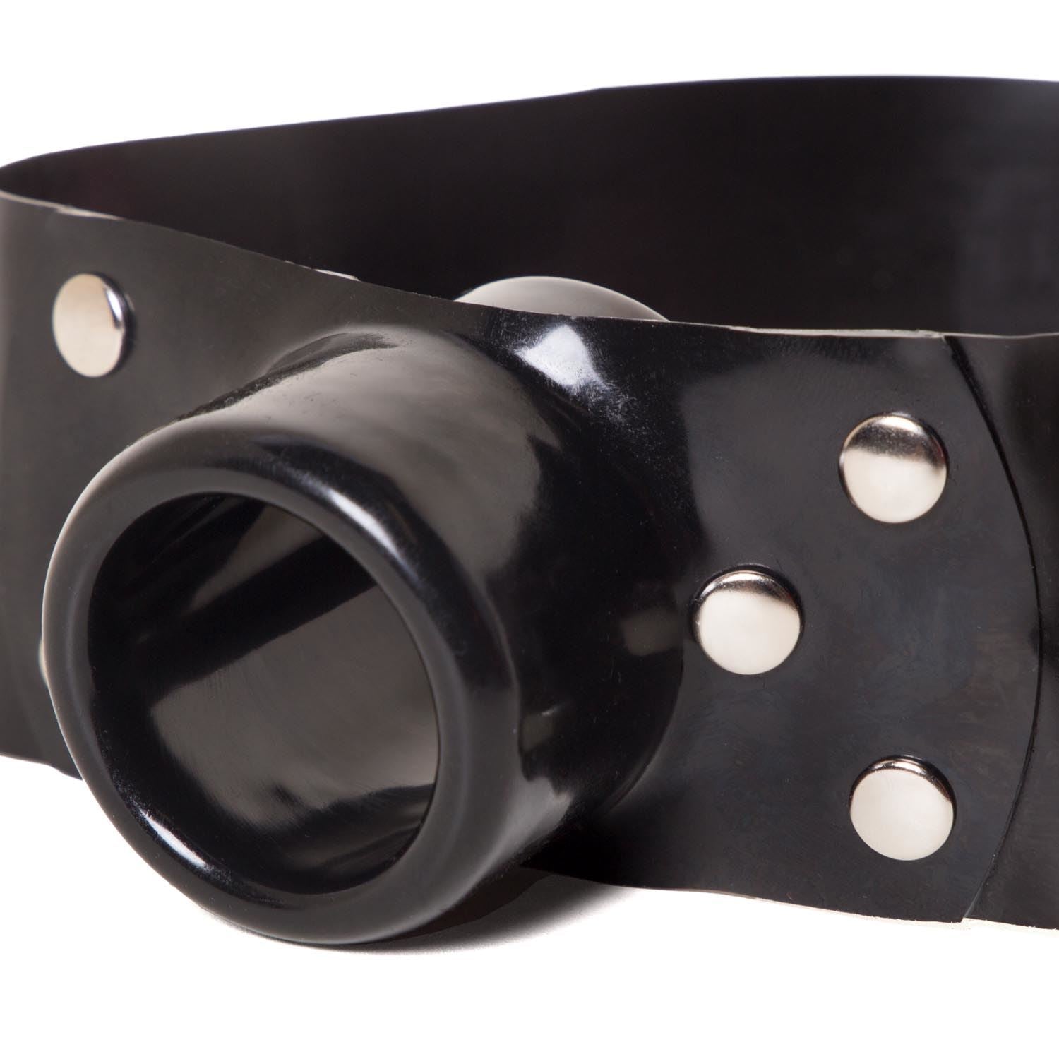 Hollow Gag and Strap - Black from REGULATION.