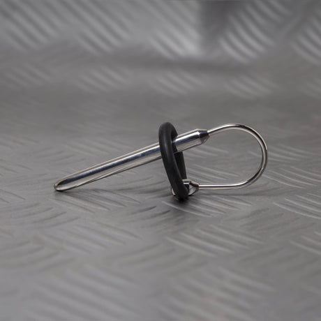 Penis Plug with Rubber Ring, The Arrow from REGULATION.