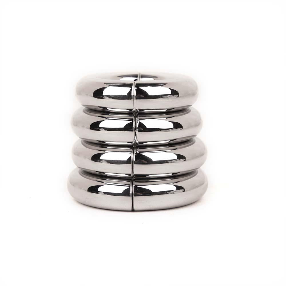 Rounded Stainless Steel Ball Stretcher, Screw Closure | REGULATION