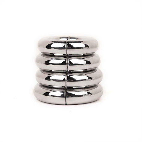 Rounded Stainless Steel Ball Stretcher, Screw Closure from REGULATION.