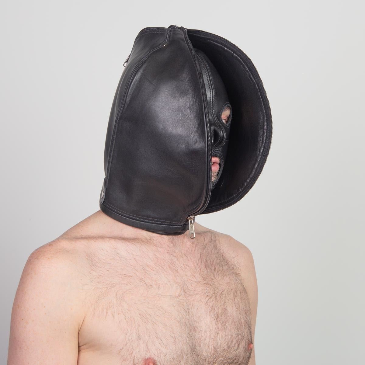 Zipped "Double Face" Tight Hood from Fetters.